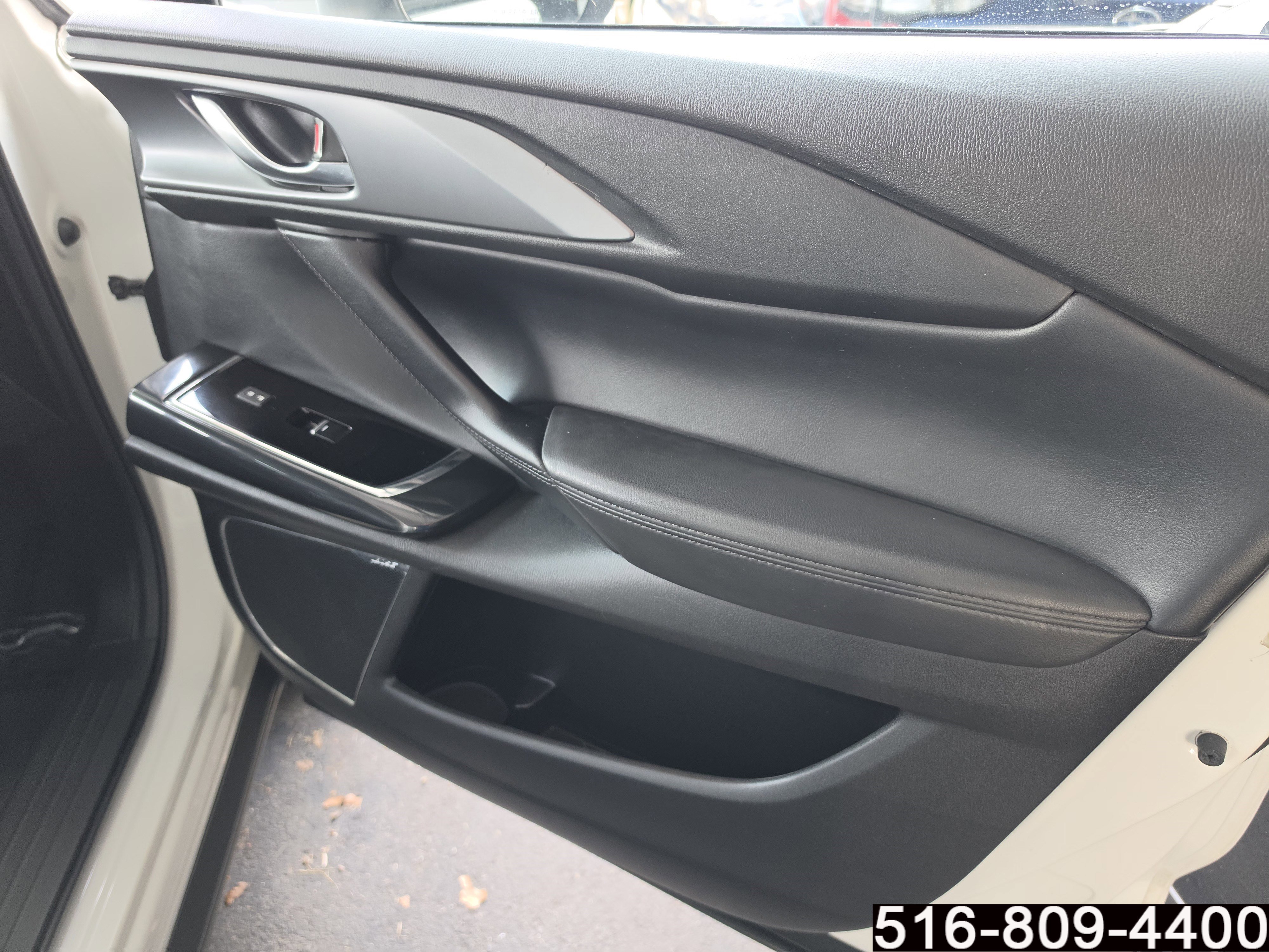 Used 2019 MAZDA CX-9 Touring w/ Touring Premium Package image 24