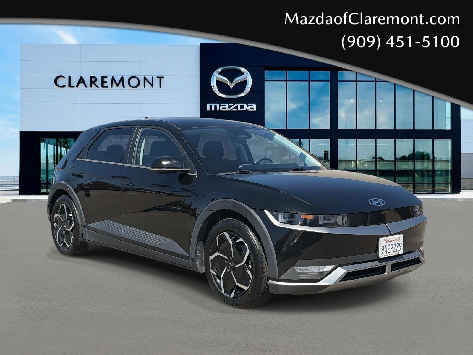 Used 2022 Hyundai Ioniq 5 SE image 1