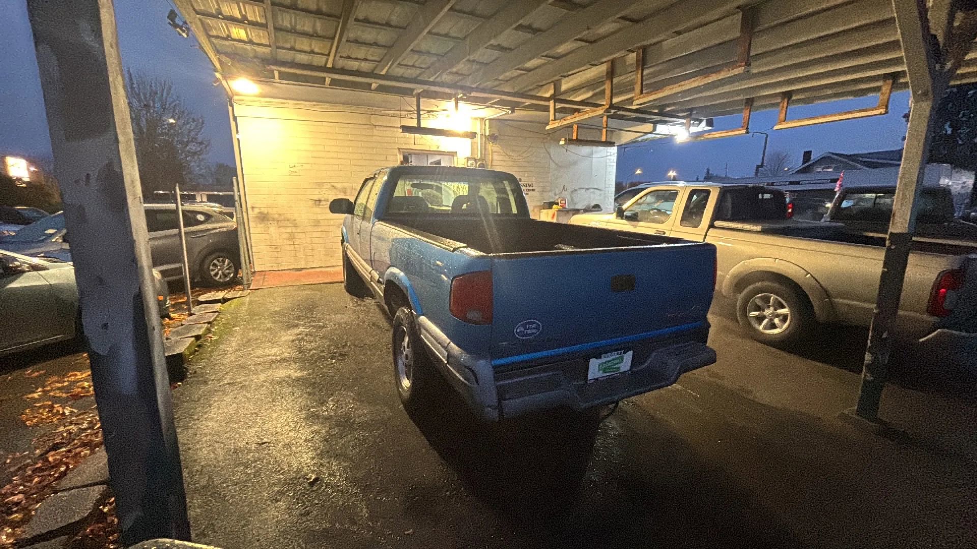 Used 1994 GMC Sonoma SLS image 5