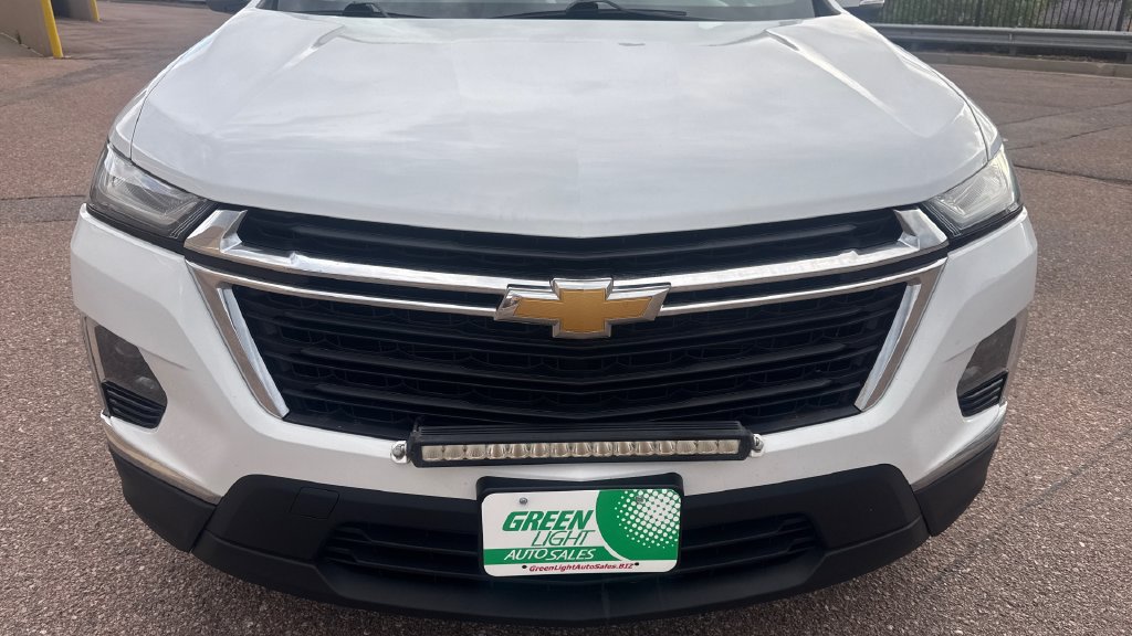 Used 2022 Chevrolet Traverse LS AWD/4WD image 12