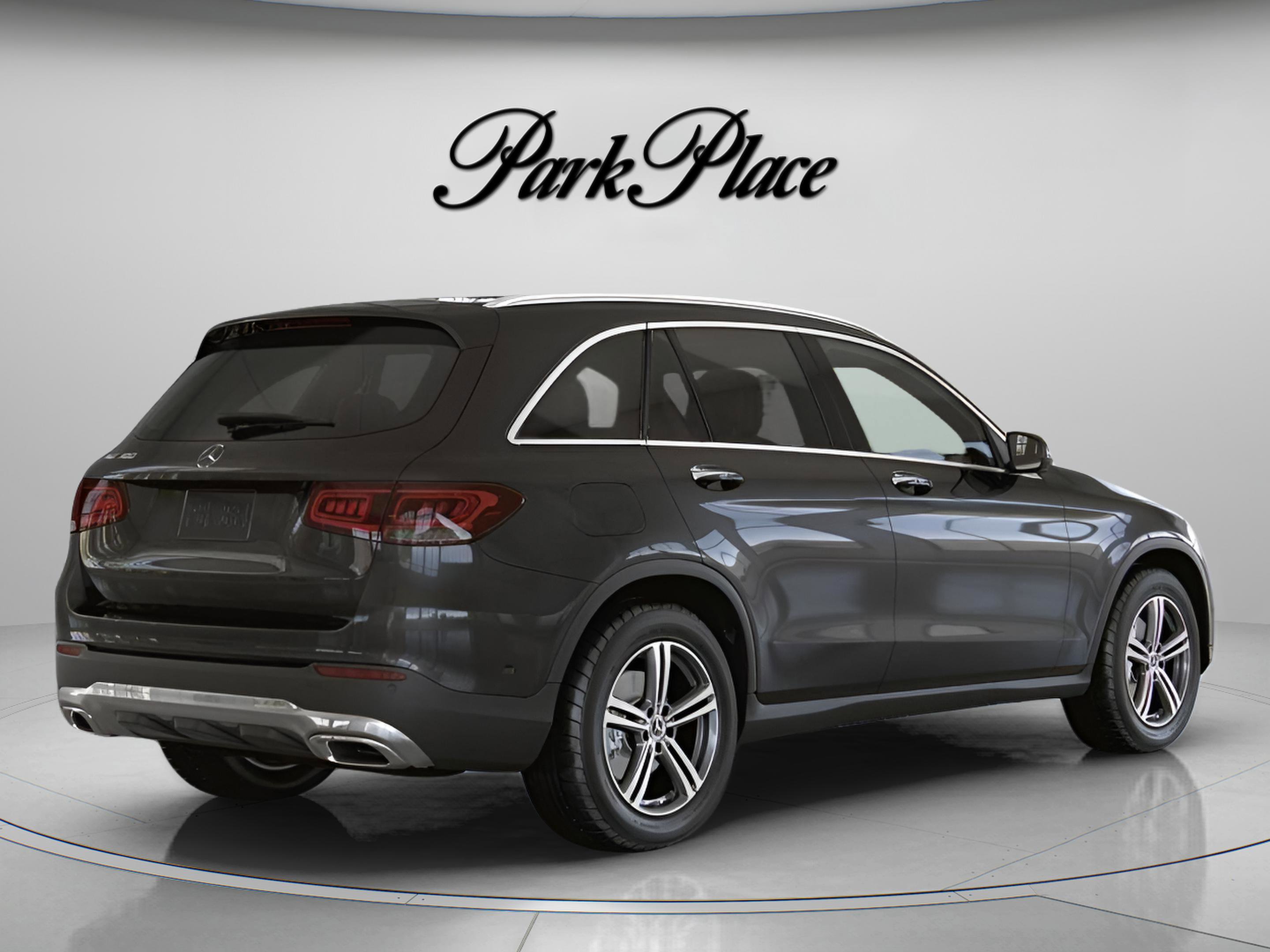 Used 2021 Mercedes-Benz GLC 300 image 21