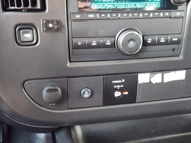 Used 2025 Chevrolet Express 2500 w/ Driver Convenience Package RWD image 21