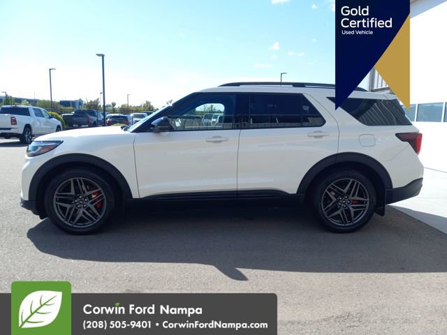 Used 2025 Ford Explorer ST image 8