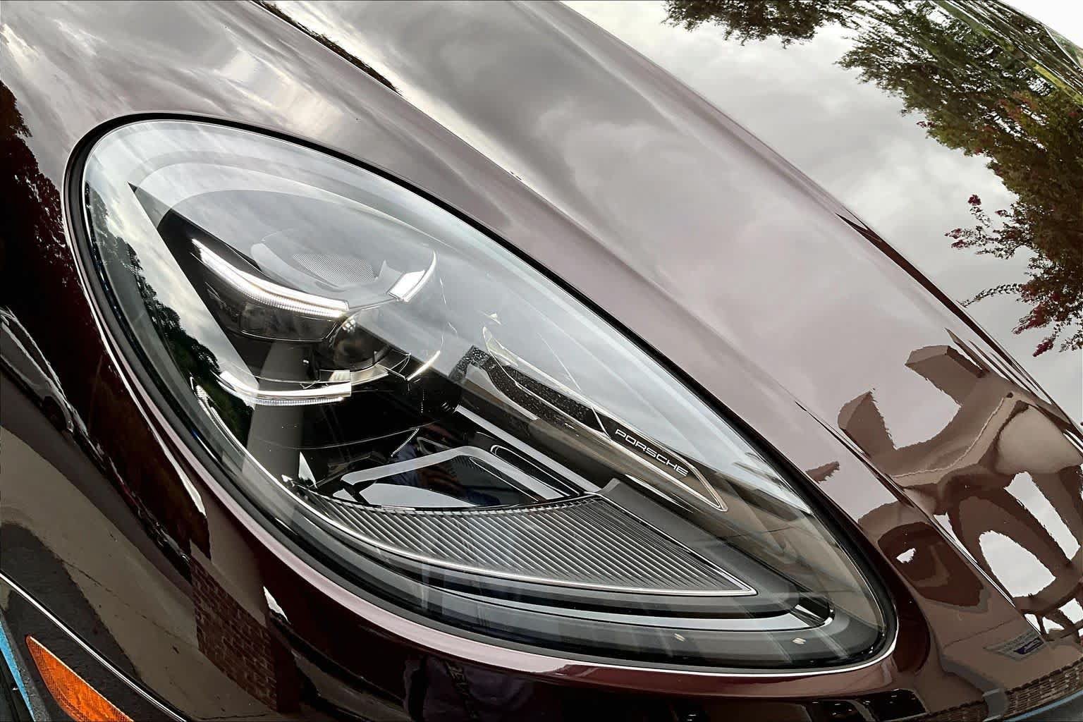 Used 2023 Porsche Macan AWD/4WD image 27