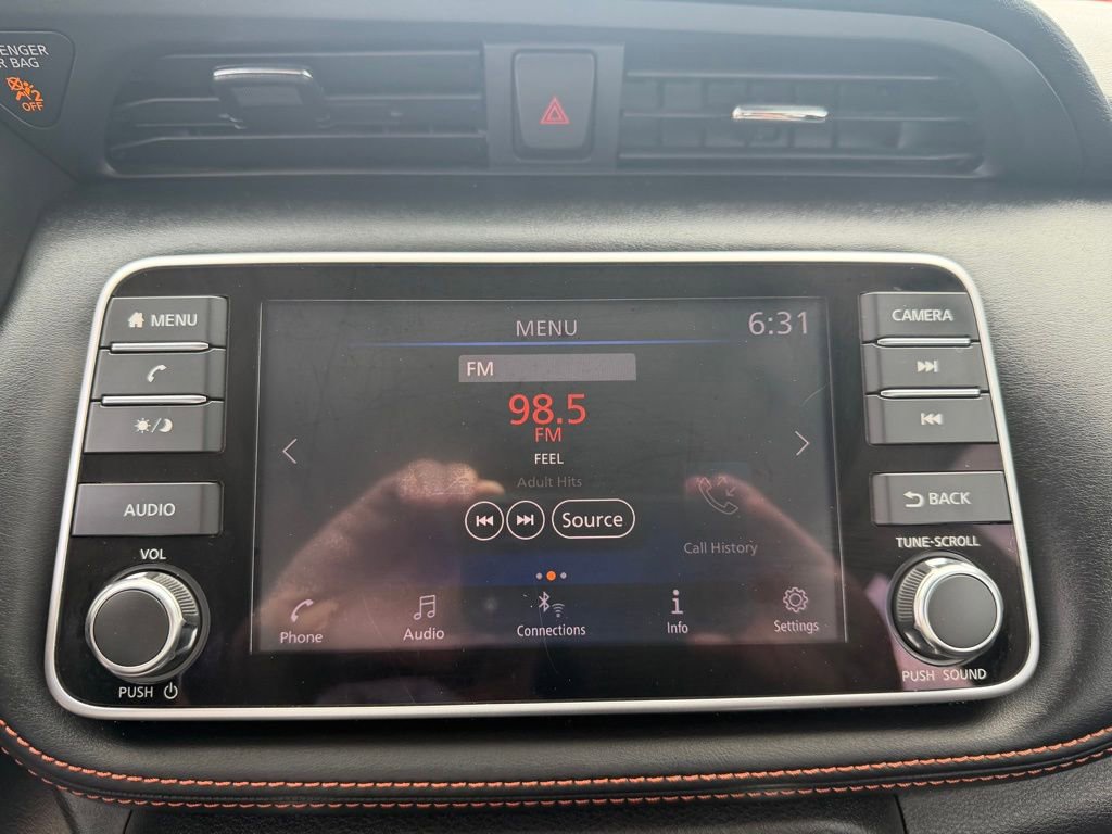 Used 2019 Nissan Kicks SR w/ SR Premium Package image 24