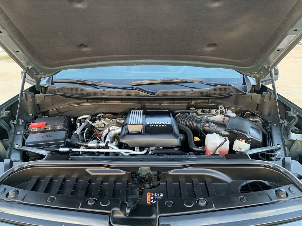 Used 2025 Chevrolet Silverado 1500 ZR2 image 29