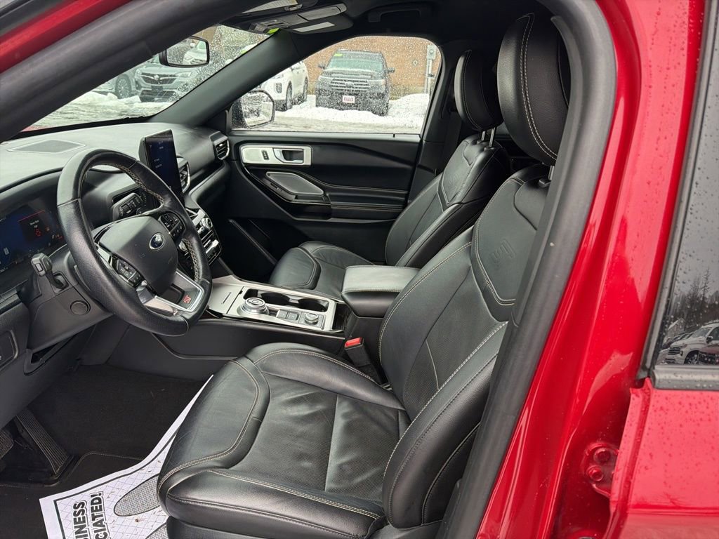 Used 2022 Ford Explorer ST w/ Equipment Group 401A image 9