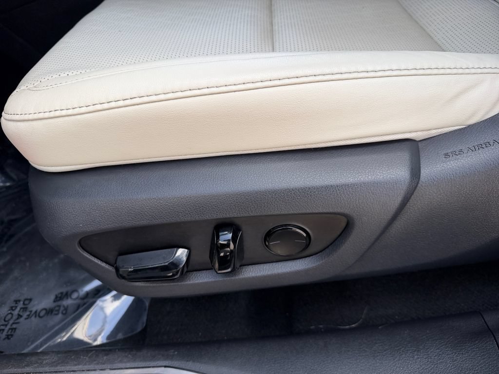 Used 2023 Lexus RX 350 Premium Plus w/ Cold Area Package AWD/4WD image 17