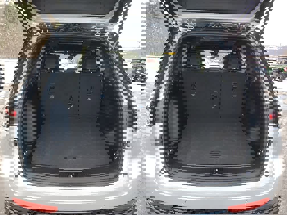 New 2025 Jeep Grand Cherokee Limited image 10