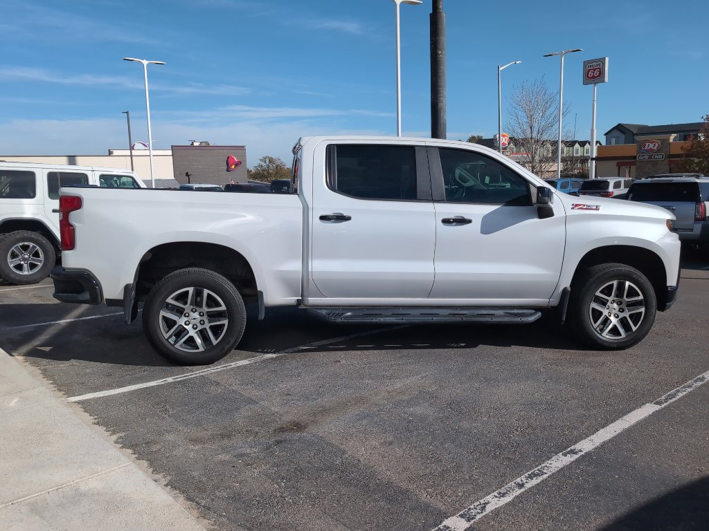 Used 2020 Chevrolet Silverado 1500 LT Trail Boss image 4