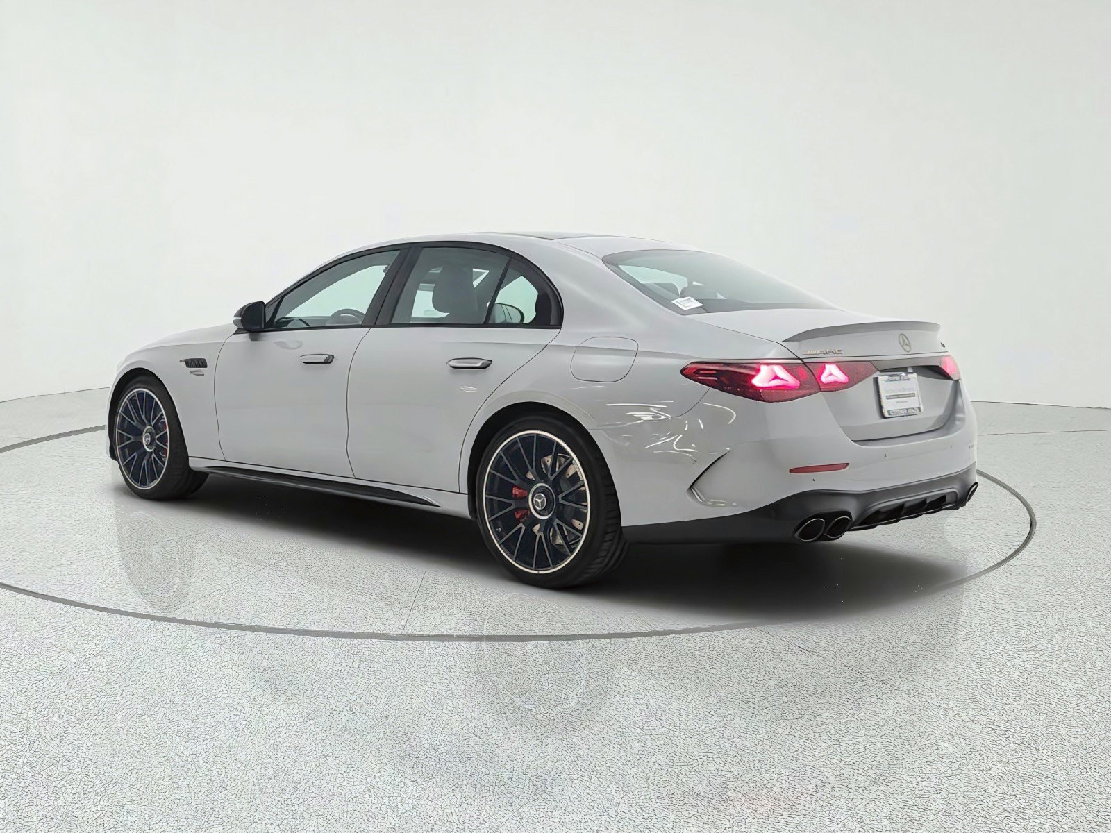 New 2027 Mercedes-Benz E 53 AMG e 4MATIC Sedan image 7