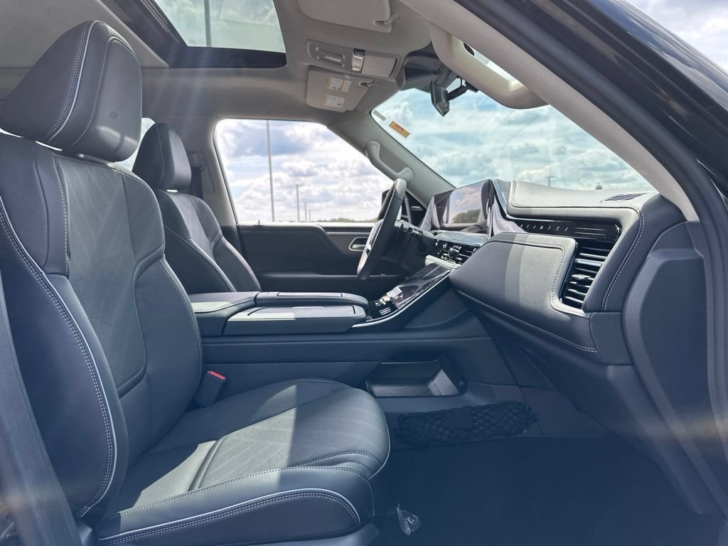 New 2027 INFINITI QX80 Luxe w/ Cargo Package AWD/4WD image 15