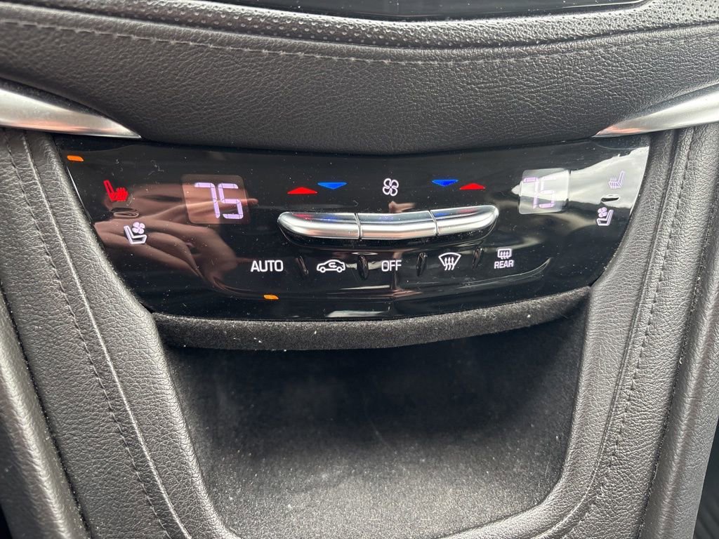 Used 2019 Cadillac XT5 Premium Luxury image 50