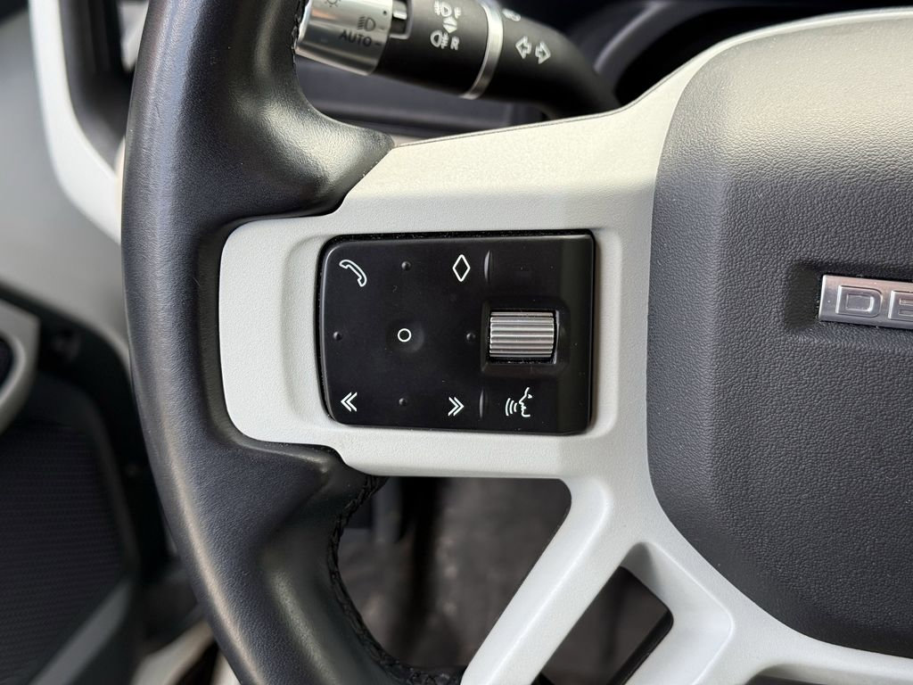 Used 2020 Land Rover Defender 110 SE image 20