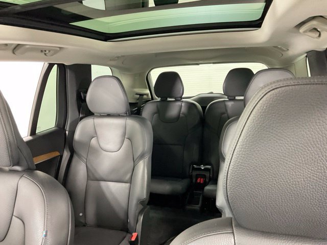 Certified 2024 Volvo XC90 T8 Plus w/ Protection Package Premier AWD/4WD image 31