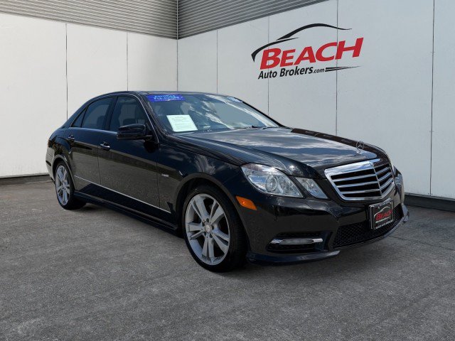 Used 2012 Mercedes-Benz E 350 4MATIC Sedan image 3