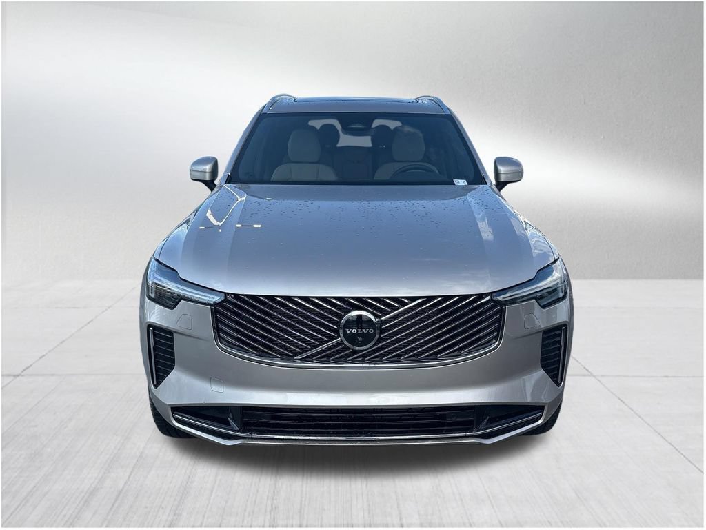 New 2026 Volvo XC90 B6 Plus AWD/4WD image 2