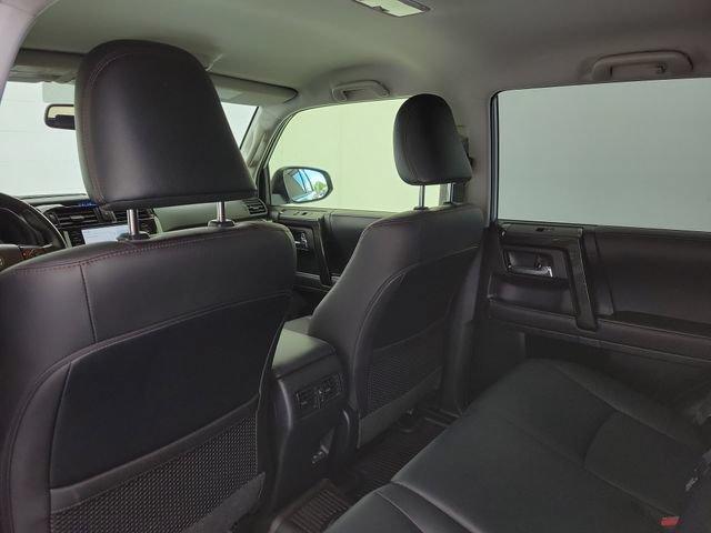 Used 2023 Toyota 4Runner TRD Off-Road Premium AWD/4WD image 12