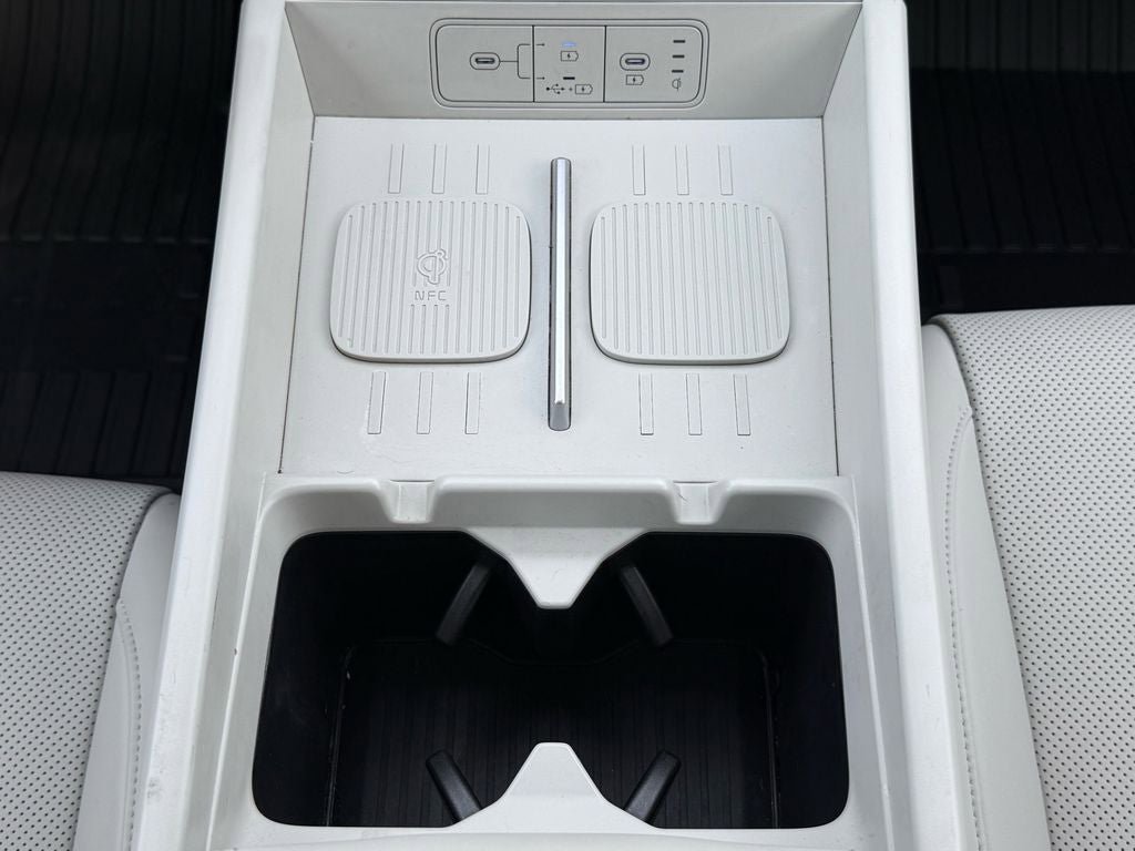 Used 2025 Hyundai Santa Fe SEL image 27