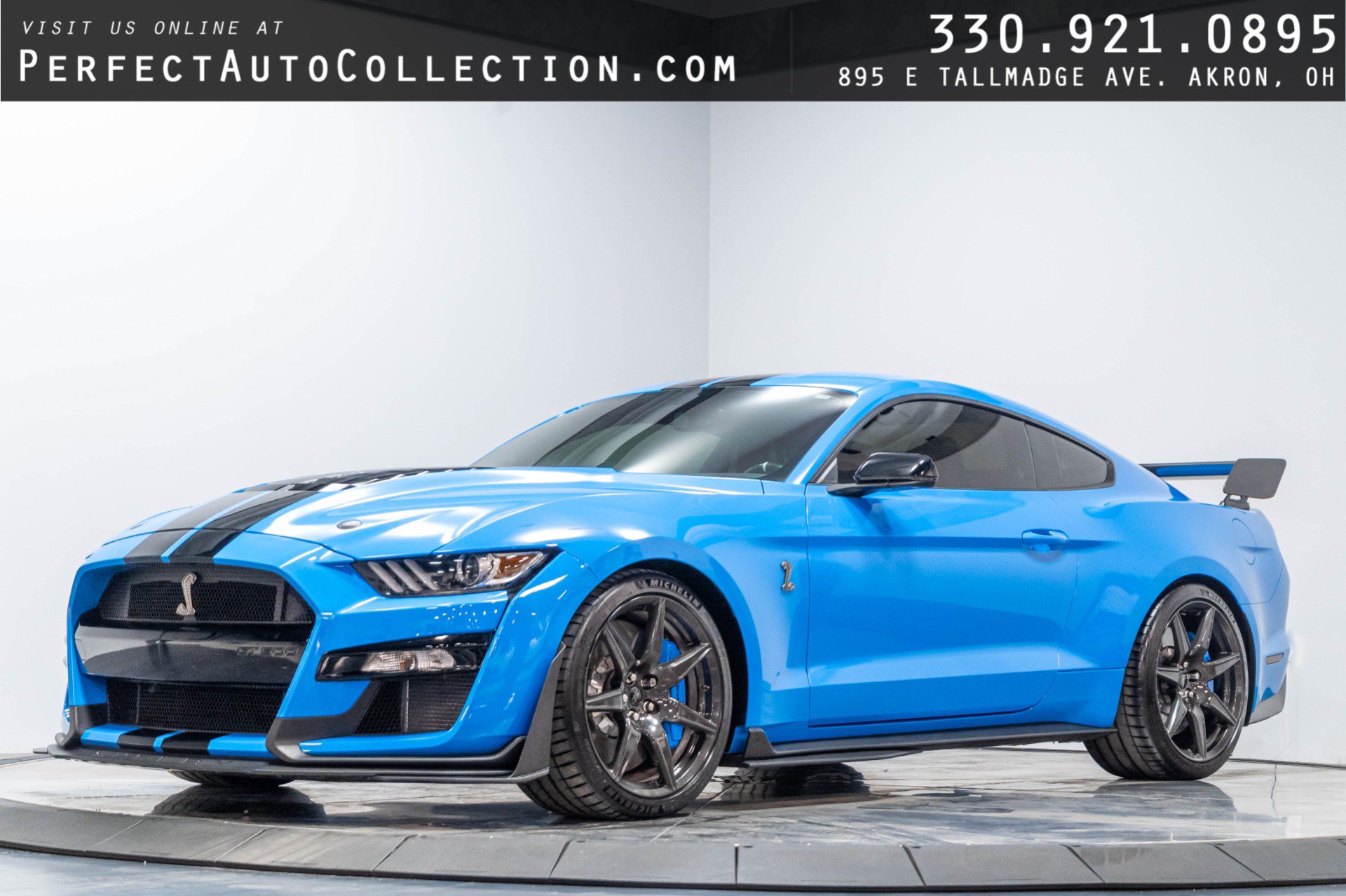 Used 2022 Ford Mustang Shelby GT500 w/ Carbon Fiber Track Pack