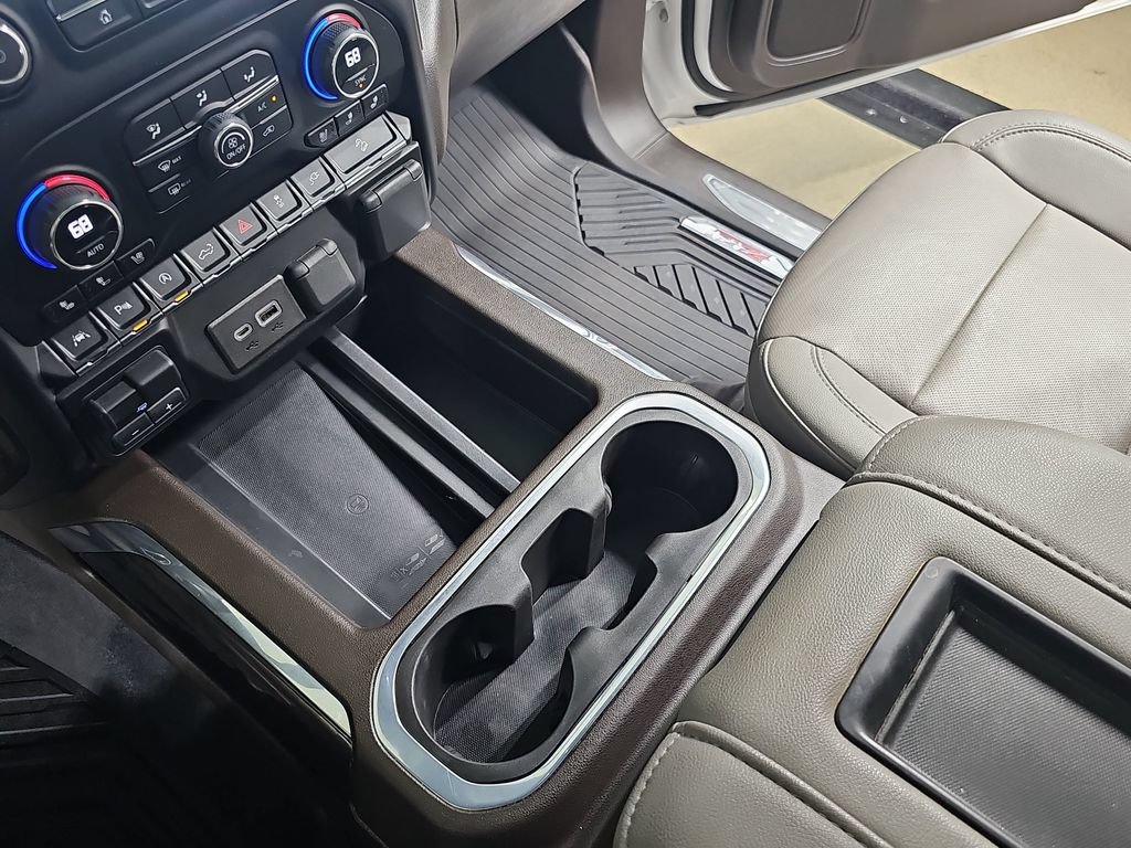 Certified 2022 Chevrolet Silverado 1500 LTZ w/ LTZ Premium Package AWD/4WD image 31