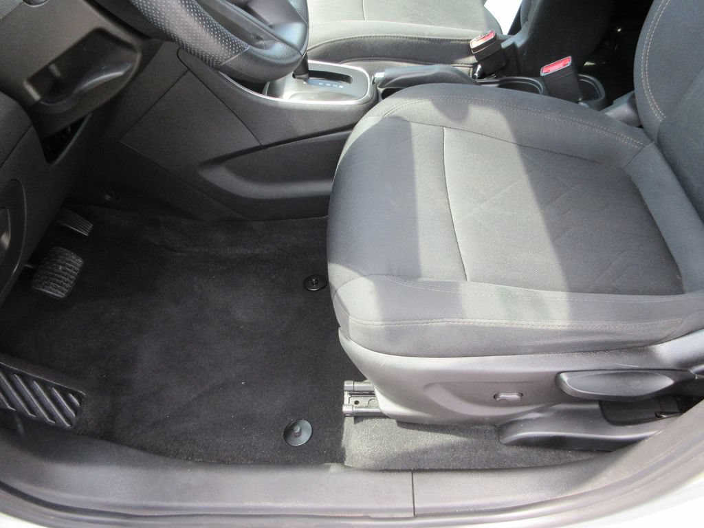 Certified 2020 Chevrolet Trax LT FWD image 21