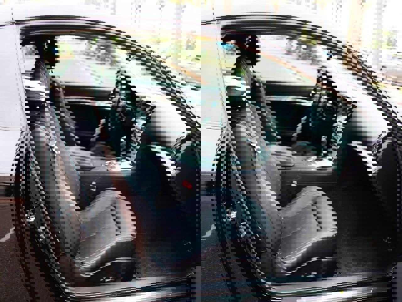 Used 2014 INFINITI Q60 Journey w/ Premium Package image 11