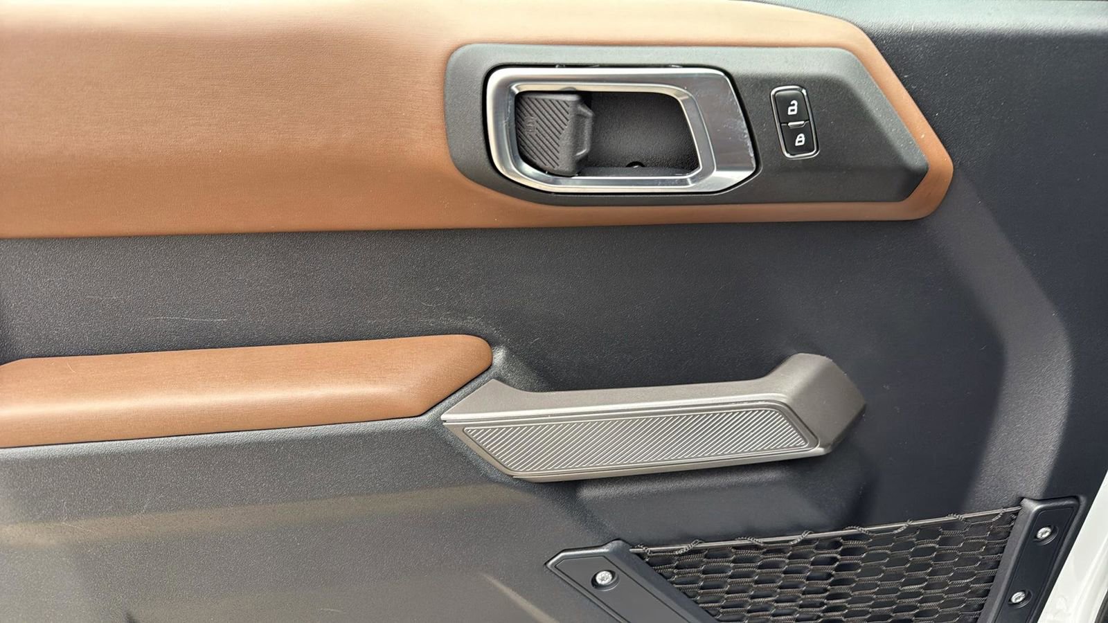 Used 2023 Ford Bronco Outer Banks image 12