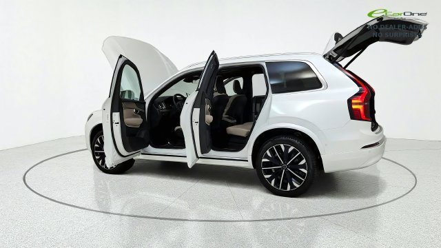 Used 2026 Volvo XC90 B6 Plus AWD/4WD image 16