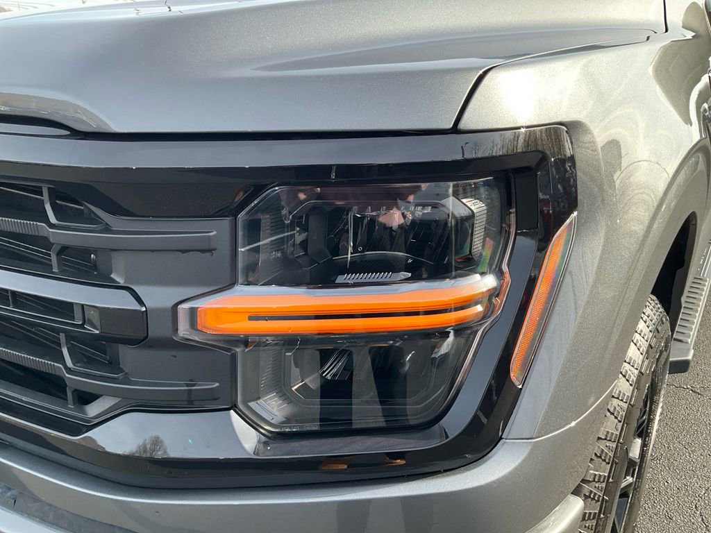 New 2026 Ford F150 XLT w/ Equipment Group 302A MID image 9