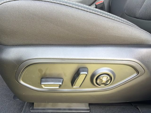 New 2026 Jeep Grand Cherokee L Laredo w/ Trailer Tow Package RWD image 25