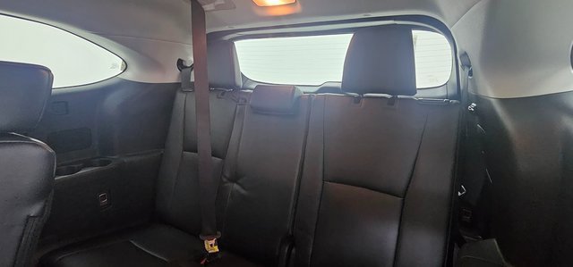 Used 2024 Toyota Highlander XLE image 36