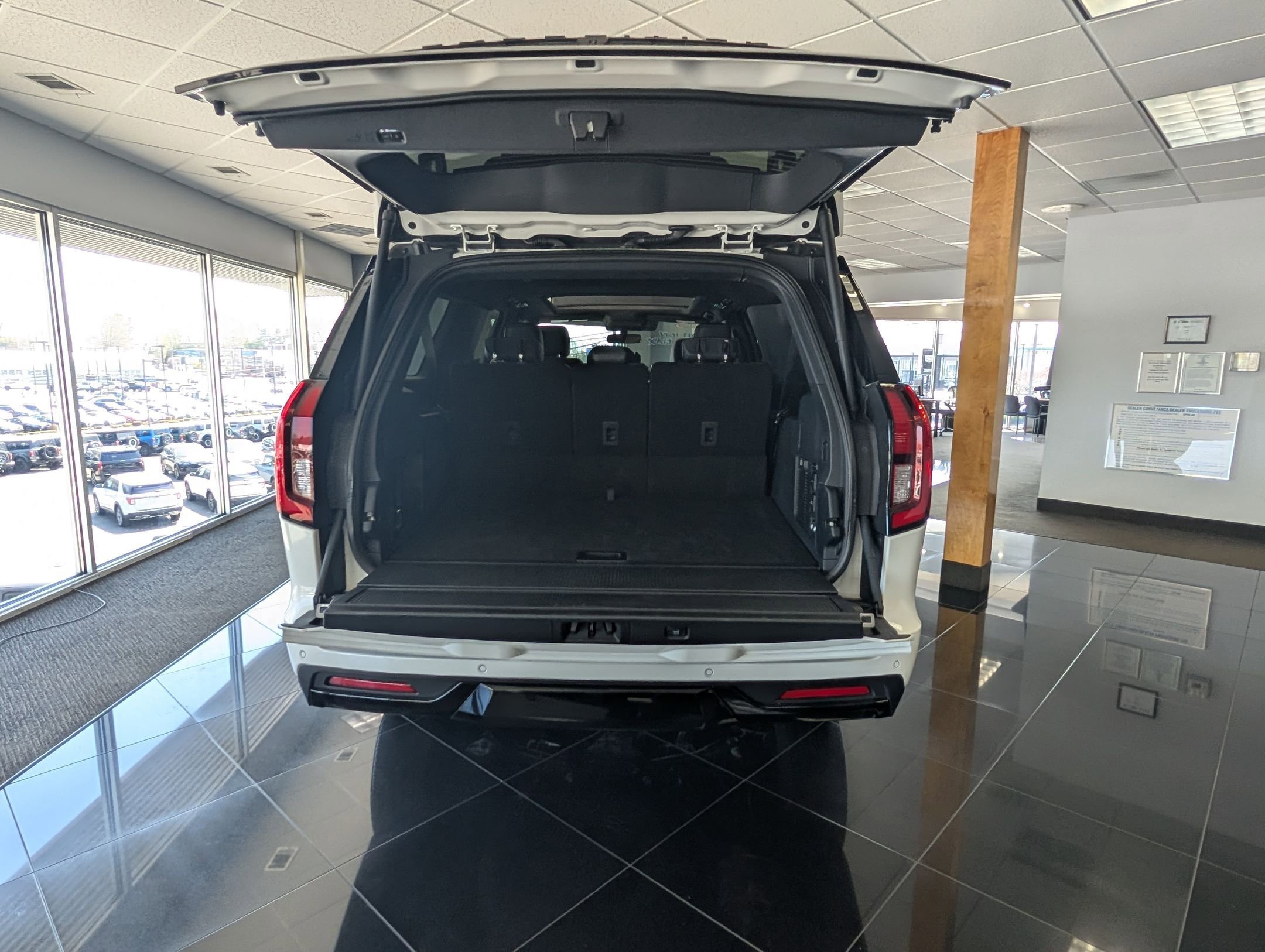 New 2025 Ford Expedition Max Platinum w/ Stealth Performance Package image 28
