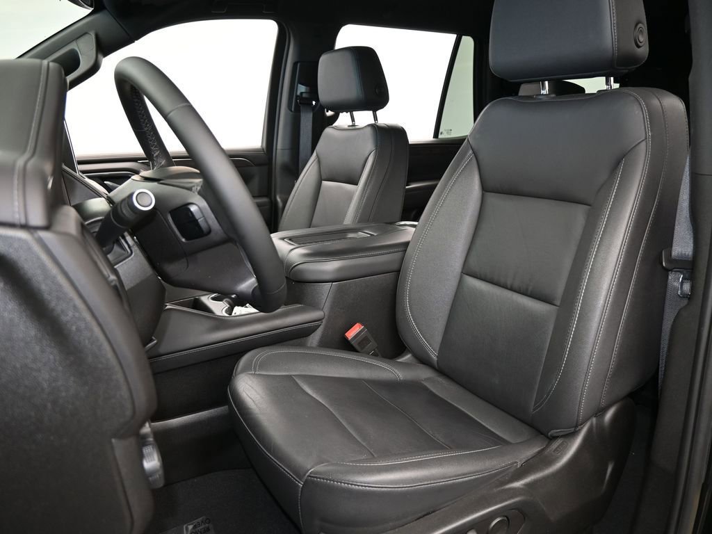 Used 2024 Chevrolet Tahoe LT image 10