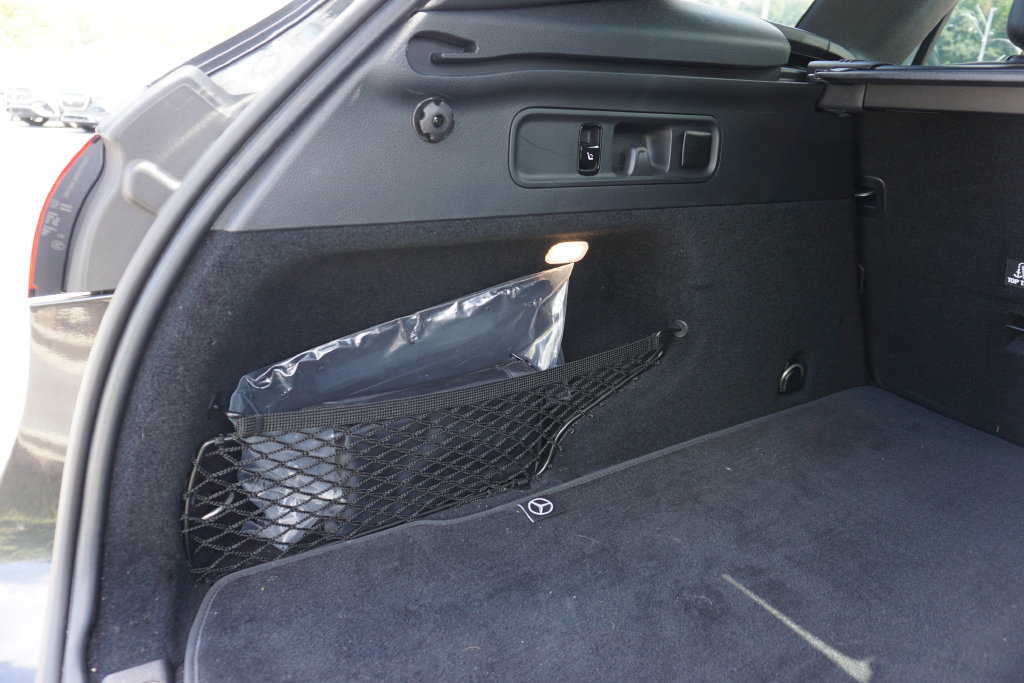 Certified 2025 Mercedes-Benz GLC 300 image 34