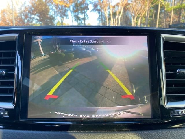 Used 2022 Chrysler Pacifica Touring-L image 21