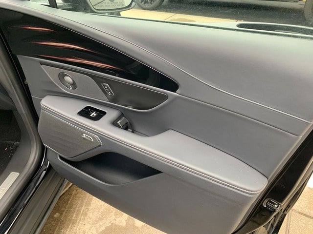 New 2026 Lincoln Nautilus Reserve w/ Jet Appearance Package AWD/4WD image 20