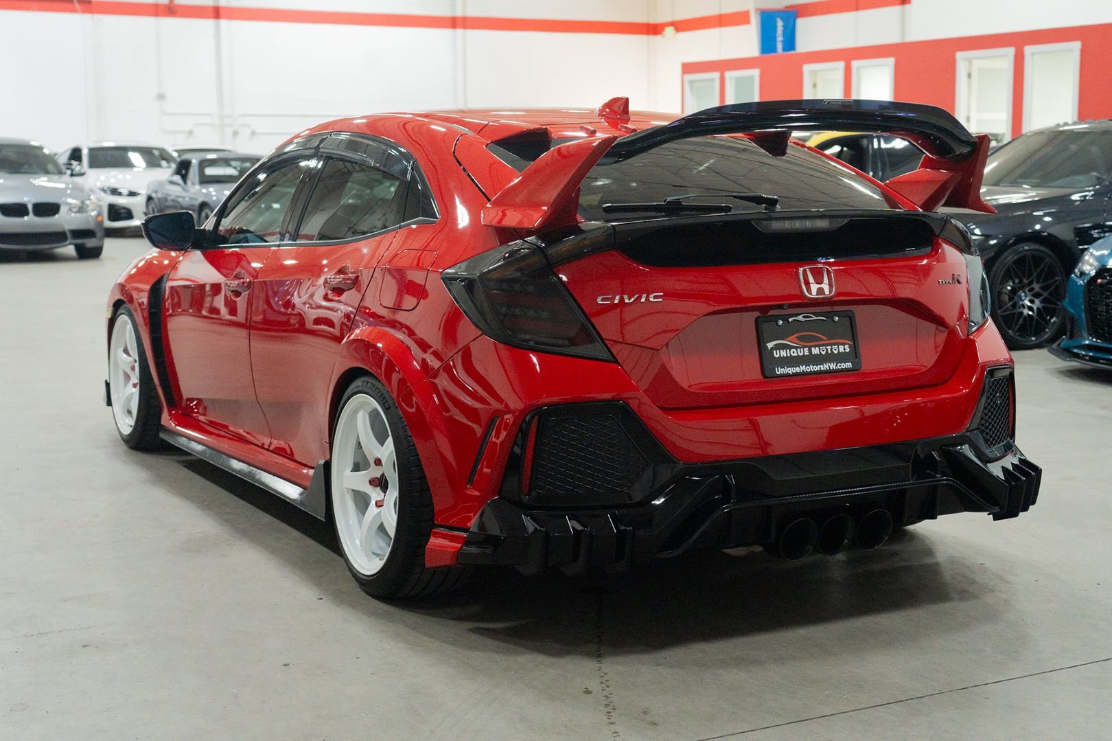 Used 2018 Honda Civic Type R image 4