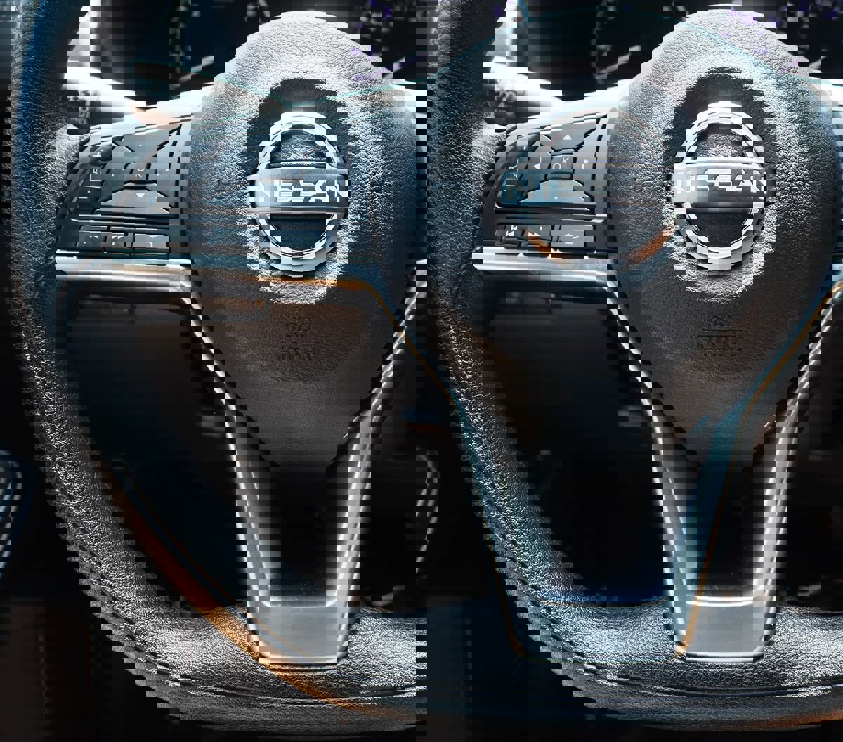 Used 2025 Nissan Sentra SV image 56