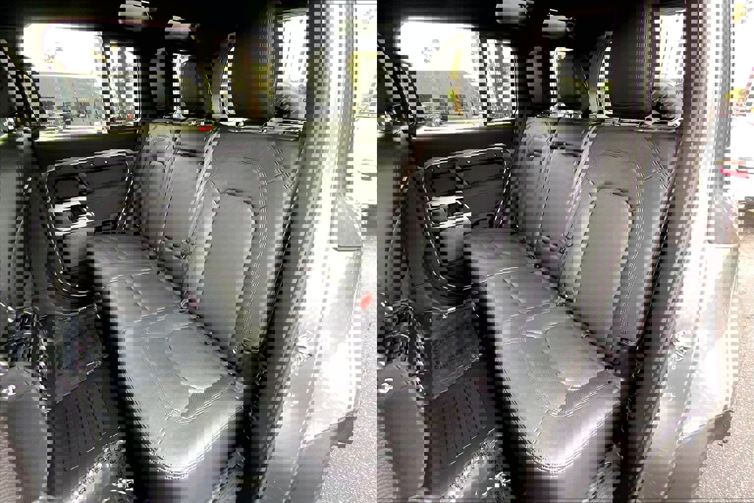 Used 2023 Land Rover Defender 110 SE image 19