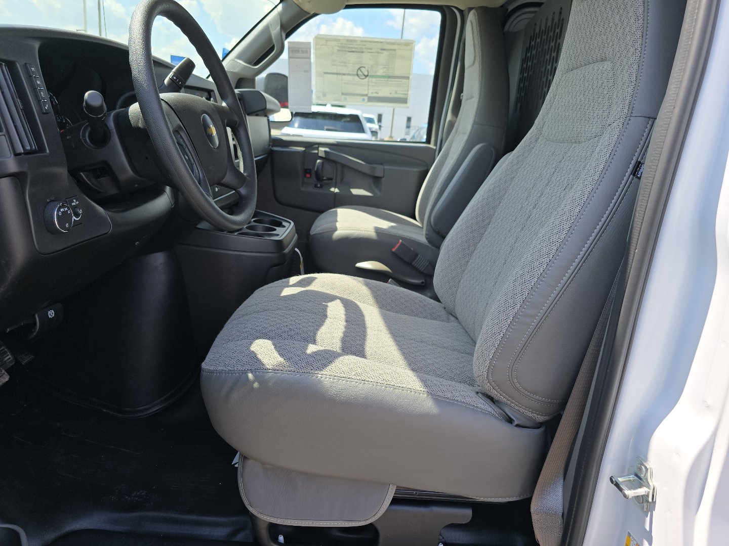 New 2026 Chevrolet Express 2500 w/ Driver Convenience Package RWD image 20