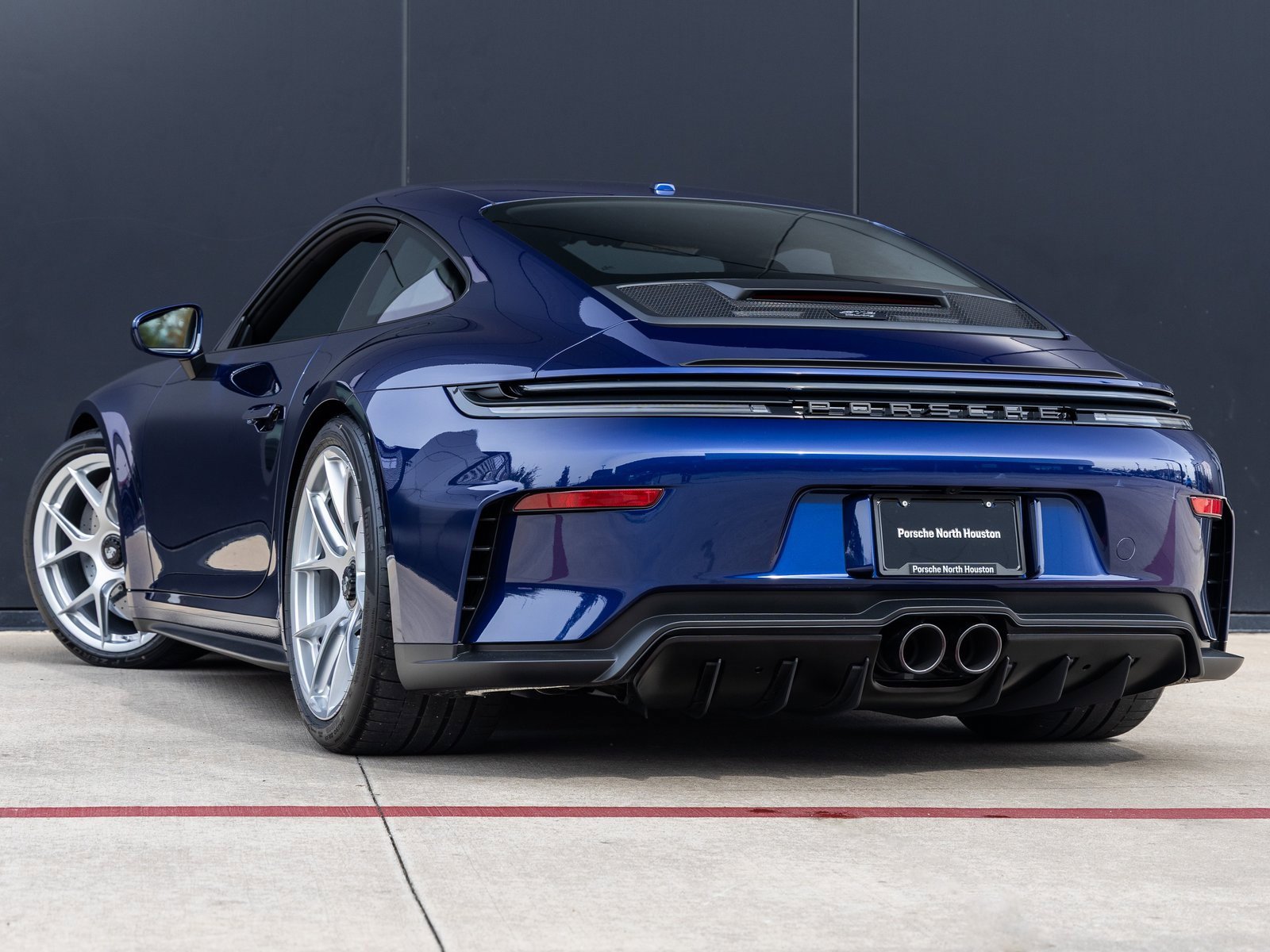 Used 2026 Porsche 911 GT3 image 3