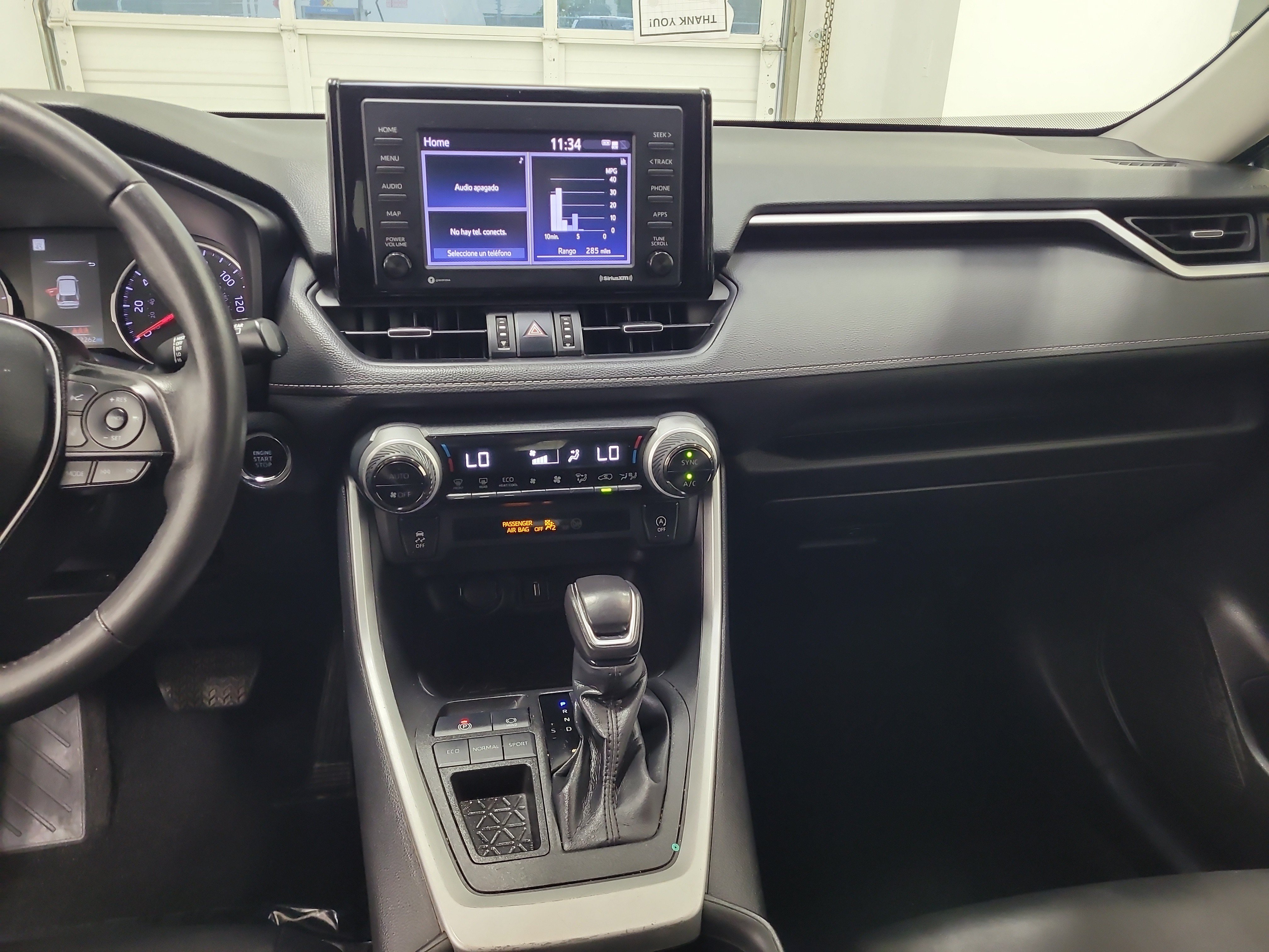 Used 2022 Toyota RAV4 XLE Premium FWD image 18