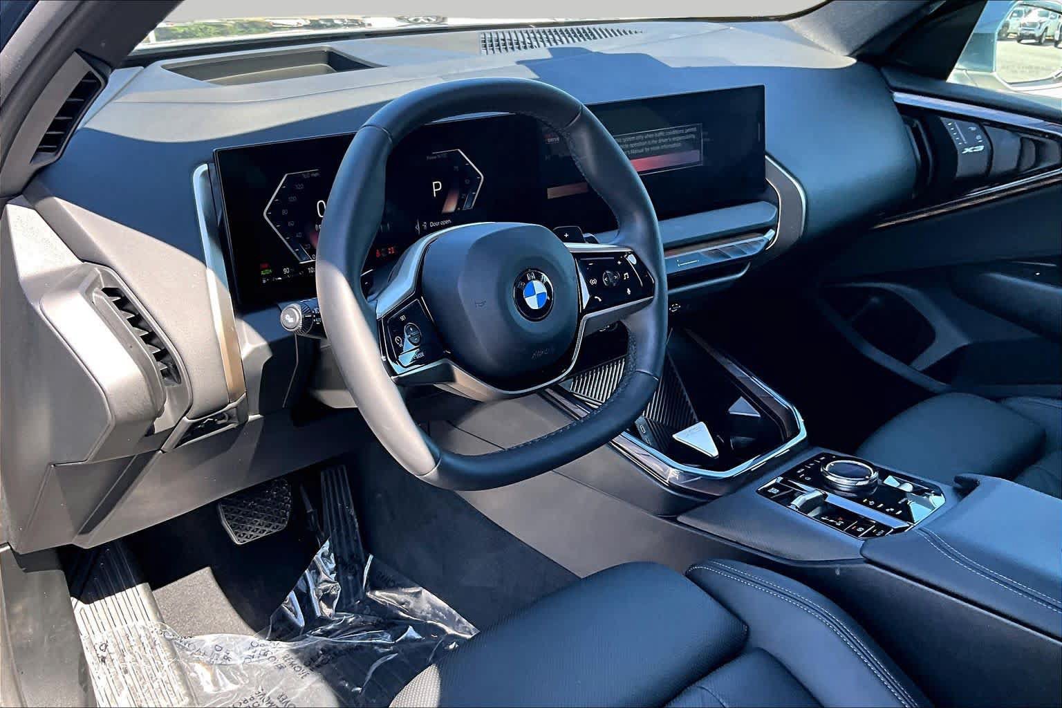 Used 2025 BMW X3 xDrive30i w/ Premium Package AWD/4WD image 18