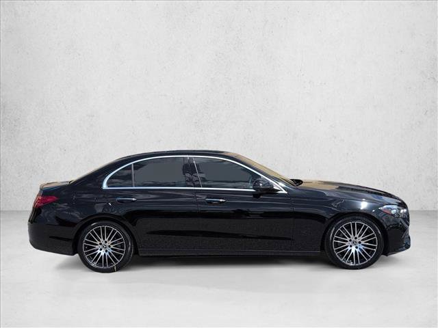 Certified 2022 Mercedes-Benz C 300 4MATIC Sedan image 4