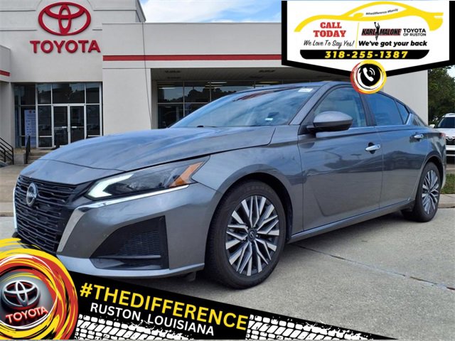 Used 2023 Nissan Altima 2.5 SV