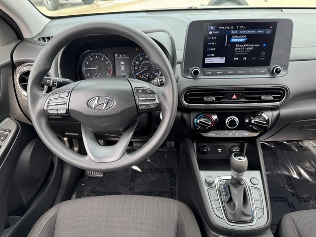 Used 2023 Hyundai Kona SEL w/ Cargo Package image 4