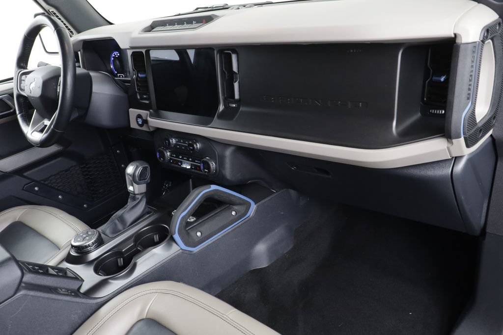Used 2023 Ford Bronco Wildtrak AWD/4WD image 23