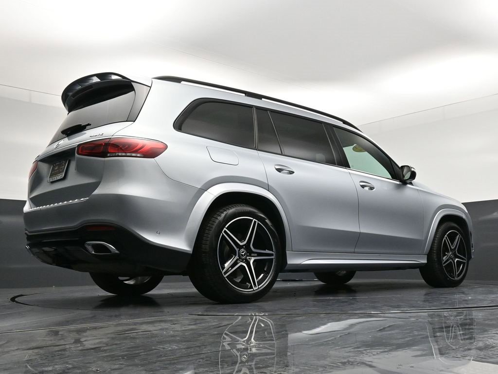 Used 2022 Mercedes-Benz GLS 450 4MATIC image 36