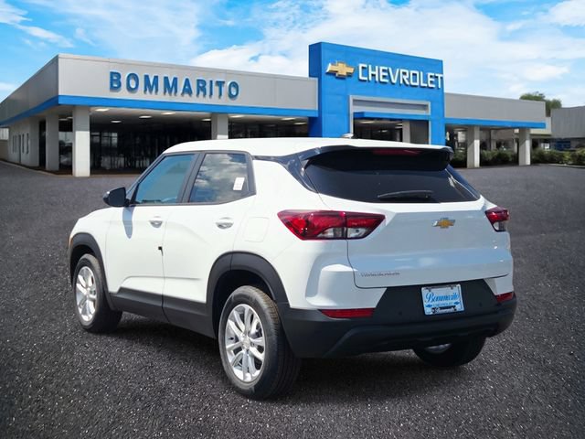 New 2026 Chevrolet TrailBlazer LS w/ LS Convenience Package FWD image 3